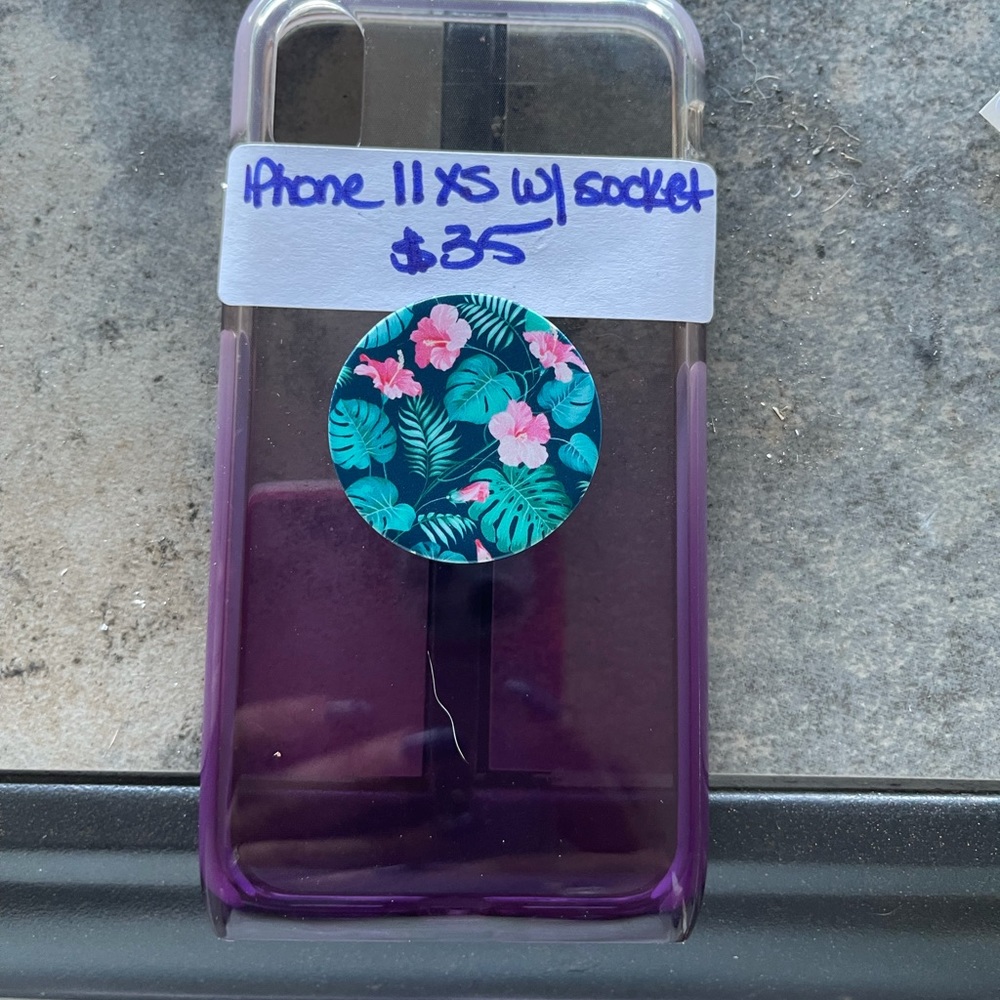 iPhone cases - Picture 2 of 8